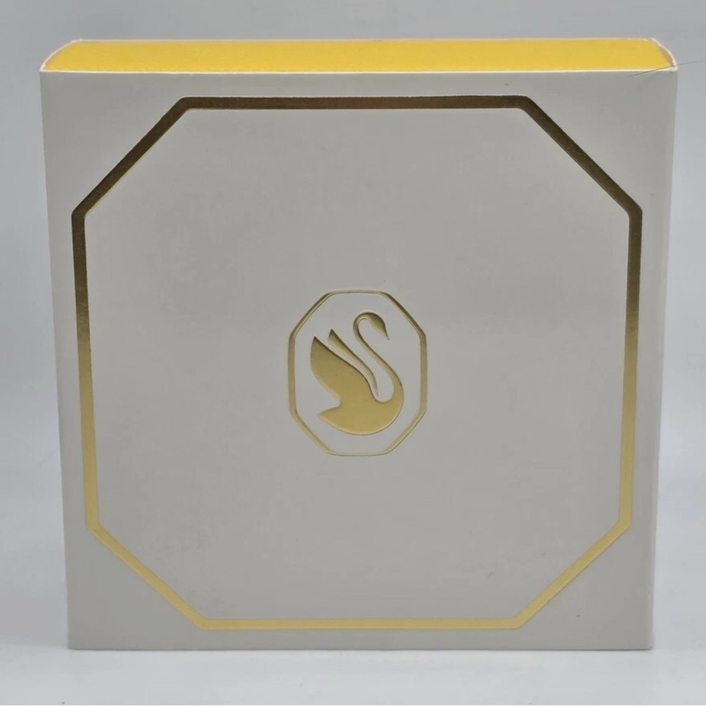 Swarovski 2025 Yellow Starfish SCS Exclusive! - Picture 5 of 5